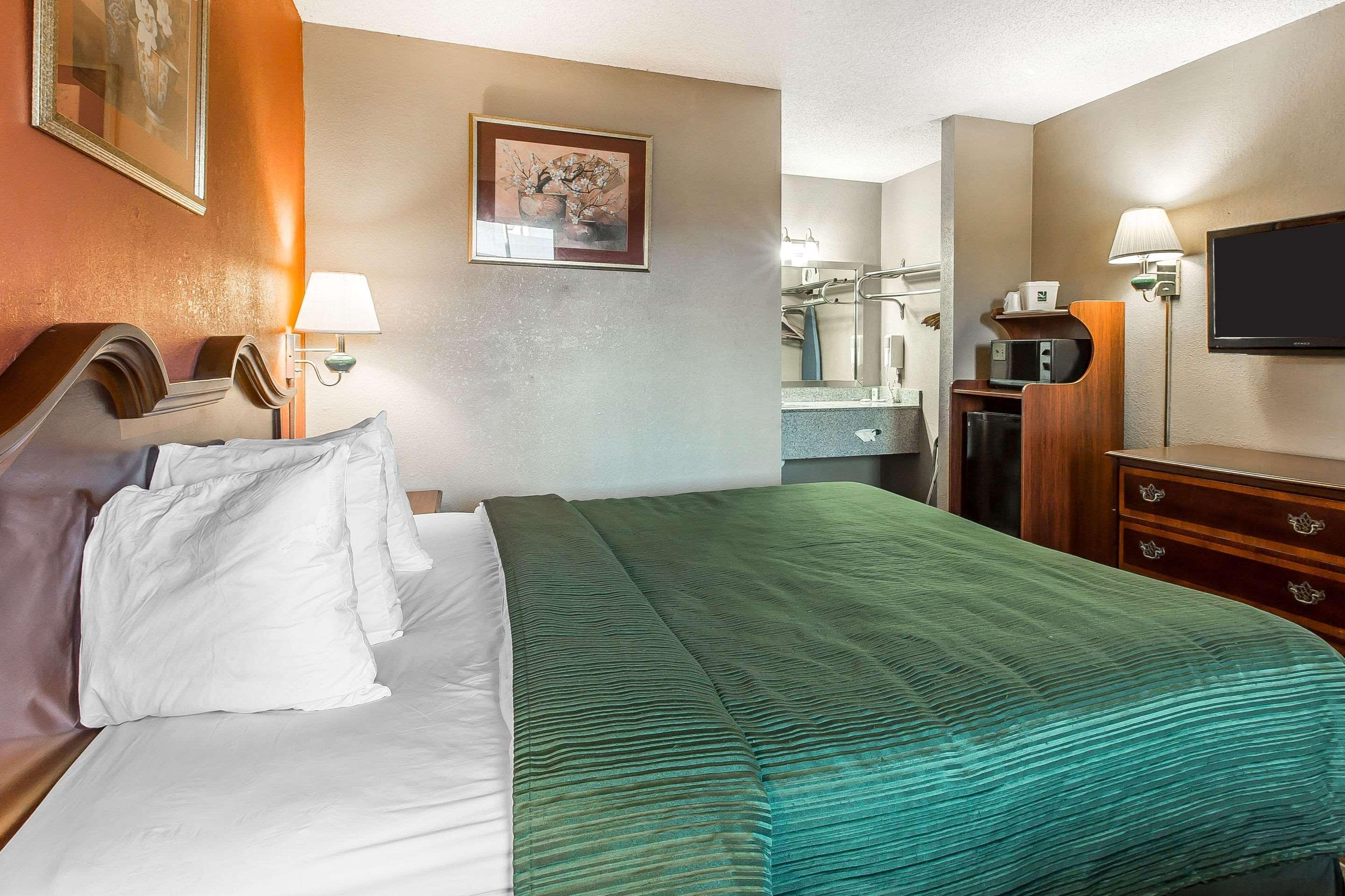 Quality Inn And Suites Macon Kültér fotó